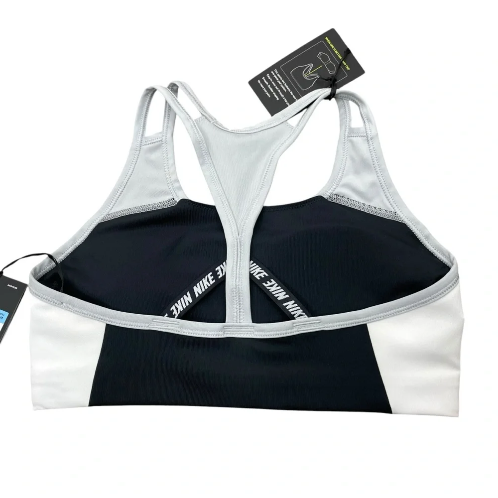 NWT Nike Swoosh Women's Medium-Support 1-Piece Pad Color-Block Sports‎ Bra